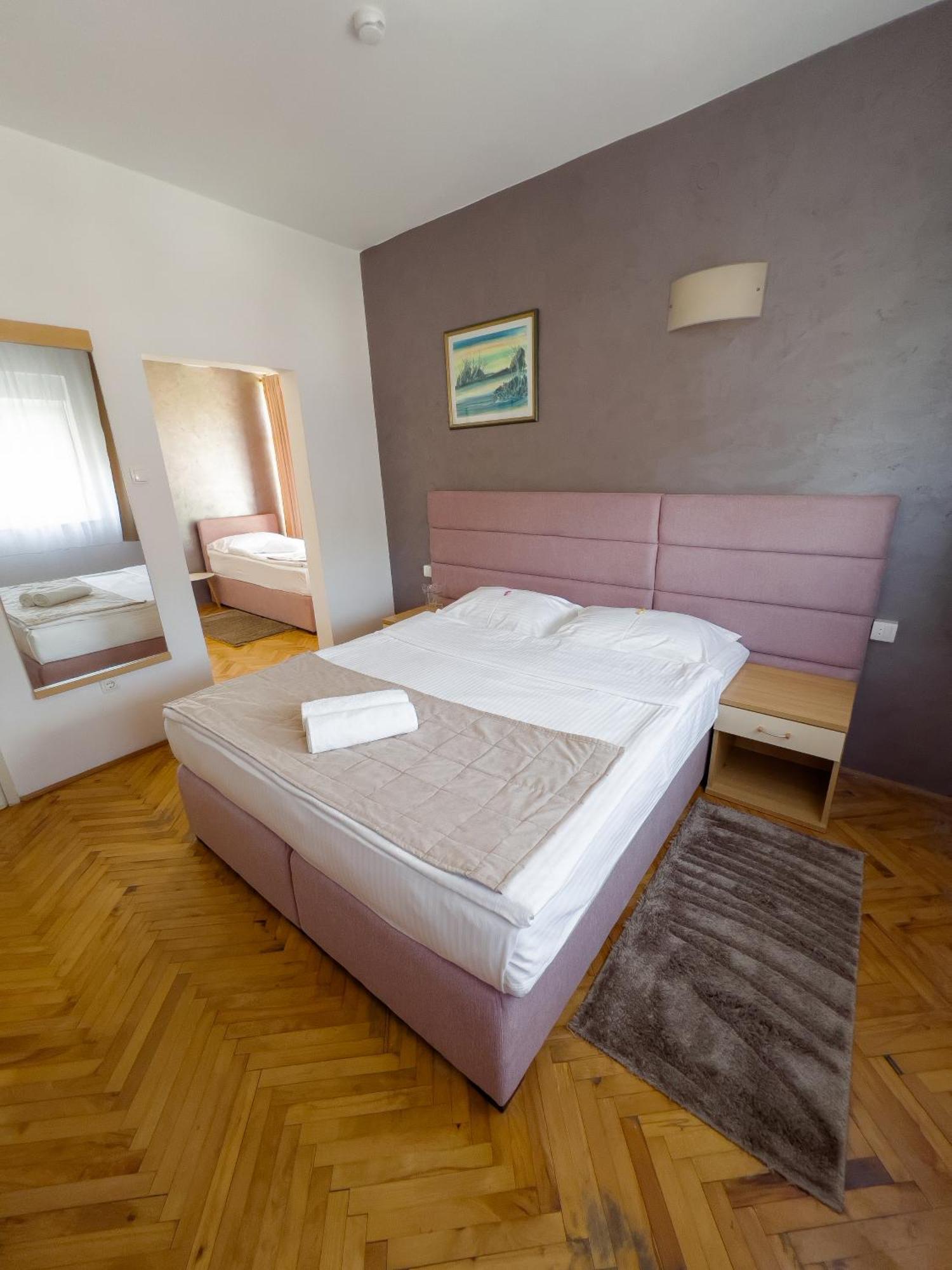 Motel New Sanatron Bosanski Novi Exterior foto