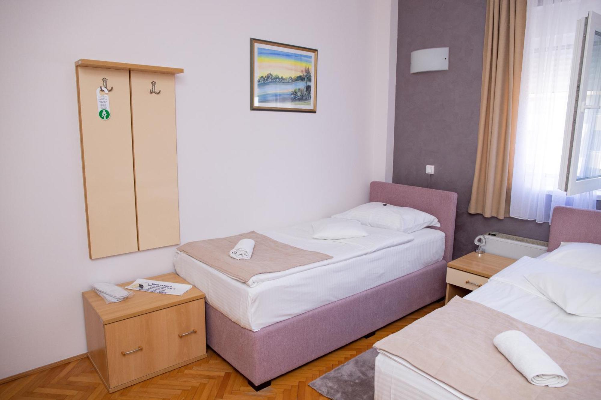 Motel New Sanatron Bosanski Novi Exterior foto