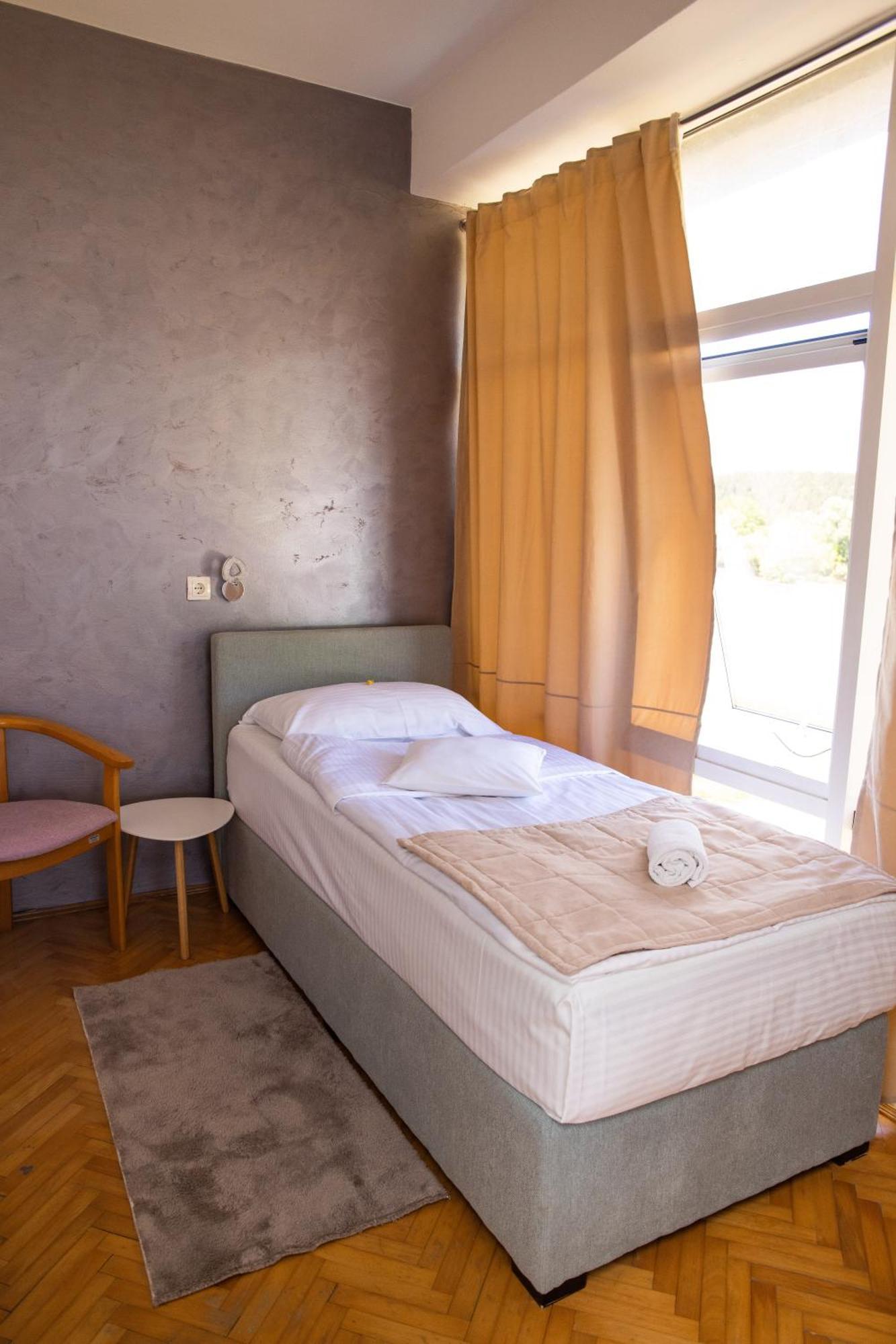 Motel New Sanatron Bosanski Novi Exterior foto