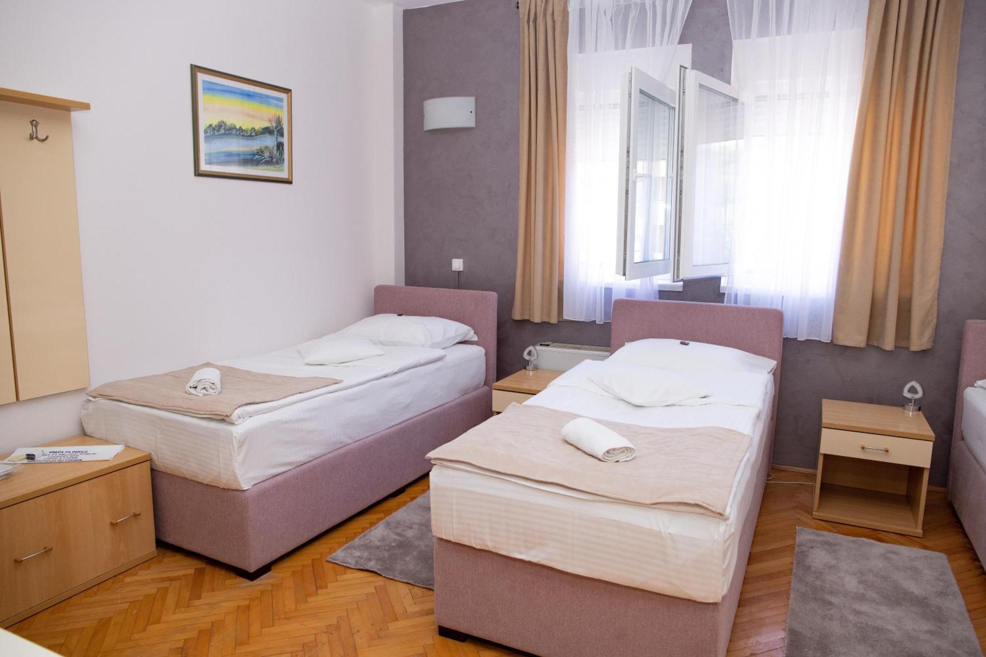 Motel New Sanatron Bosanski Novi Exterior foto