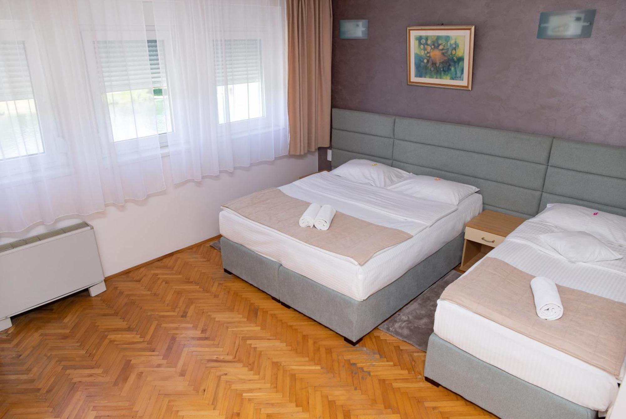 Motel New Sanatron Bosanski Novi Exterior foto